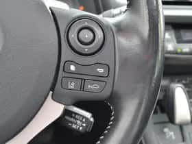 Lexus CT (2018) thumbnail 31