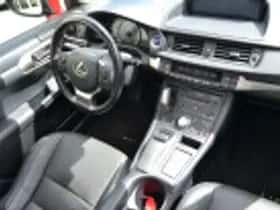 Lexus CT (2018) thumbnail 63