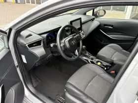 Toyota Corolla (2022) thumbnail 17