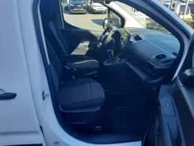 Toyota Proace (2023) thumbnail 33