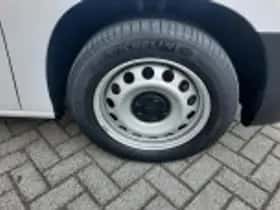 Toyota Proace (2023) thumbnail 38