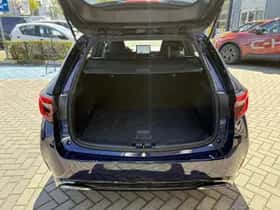 Toyota Corolla (2023) thumbnail 13