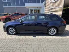Toyota Corolla (2023) thumbnail 4