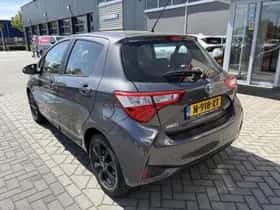 Toyota Yaris (2019) thumbnail 12