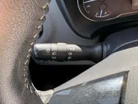 Toyota Yaris (2019) thumbnail 31