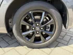 Toyota Yaris (2019) thumbnail 43
