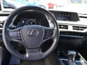 Lexus UX (2020) thumbnail 59