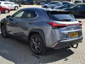 Lexus UX (2020) thumbnail 88