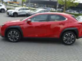 Lexus UX (2020) thumbnail 45