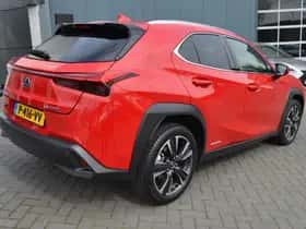 Lexus UX (2020) thumbnail 78