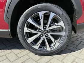 Toyota Corolla (2023) thumbnail 18