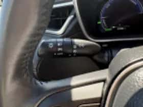 Toyota Corolla (2023) thumbnail 64
