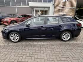 Toyota Corolla (2023) thumbnail 4
