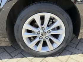 Toyota Corolla (2023) thumbnail 14