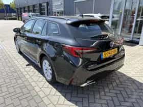 Toyota Corolla (2023) thumbnail 5