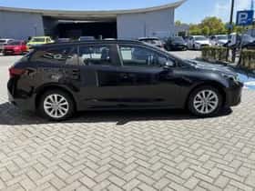 Toyota Corolla (2023) thumbnail 8