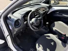 Toyota Aygo X (2025) thumbnail 16