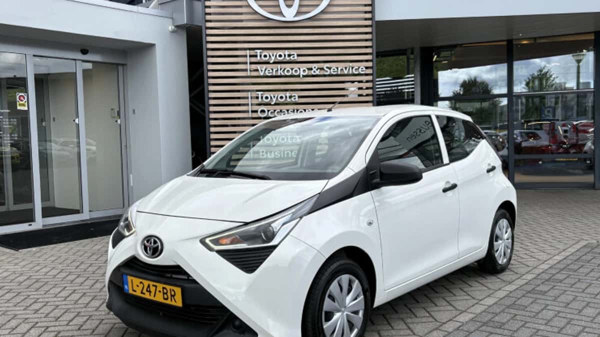 Toyota Aygo (2021) — foto 1