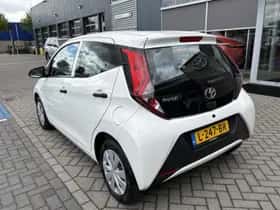 Toyota Aygo (2021) thumbnail 11