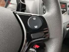 Toyota Aygo (2021) thumbnail 51