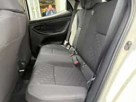 Toyota Yaris (2026) thumbnail 17