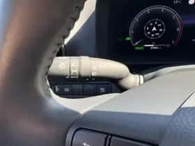 Toyota C hr (2025) thumbnail 32