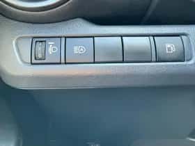 Toyota C hr (2025) thumbnail 34