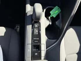 Toyota C hr (2025) thumbnail 36