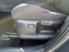 Toyota C hr (2025) thumbnail 53