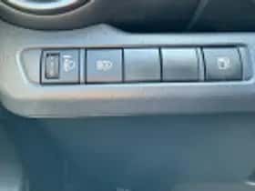 Toyota C hr (2025) thumbnail 67