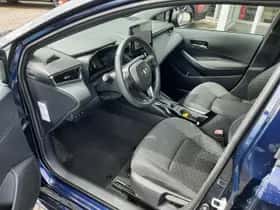 Toyota Corolla (2023) thumbnail 12