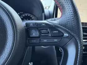 Toyota Yaris Cross (2024) thumbnail 32