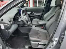 Toyota Yaris Cross (2026) thumbnail 16