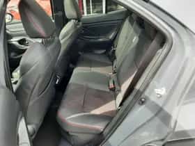 Toyota Yaris Cross (2026) thumbnail 37