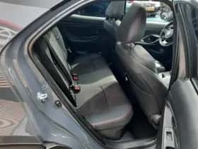 Toyota Yaris Cross (2026) thumbnail 38