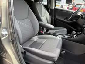 Toyota Yaris (2025) thumbnail 15