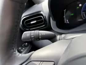 Toyota Yaris (2025) thumbnail 25