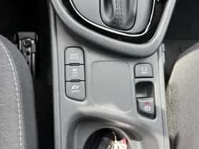 Toyota Yaris (2025) thumbnail 27