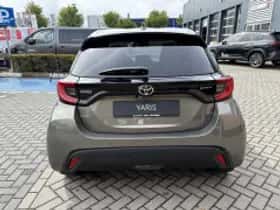 Toyota Yaris (2025) thumbnail 4