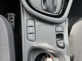 Toyota Yaris (2025) thumbnail 57