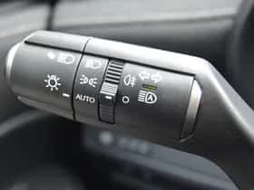 Lexus LBX (2025) thumbnail 27
