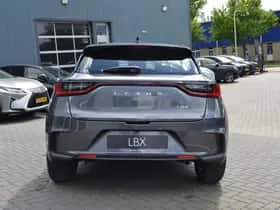 Lexus LBX (2025) thumbnail 7