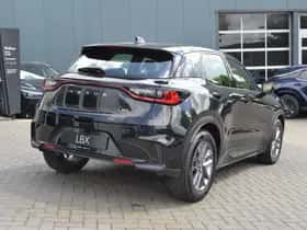 Lexus LBX (2025) thumbnail 9