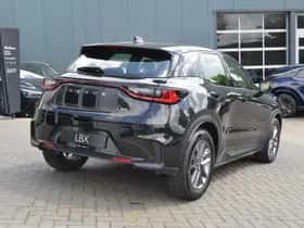 Lexus LBX (2025) thumbnail 70