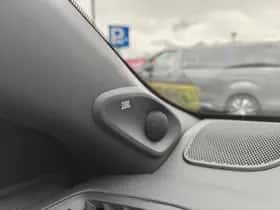 Toyota Yaris (2022) thumbnail 13