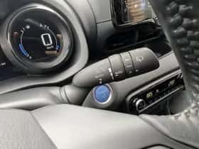 Toyota Yaris (2022) thumbnail 30