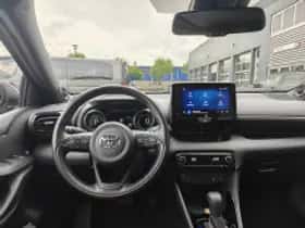 Toyota Yaris (2022) thumbnail 5