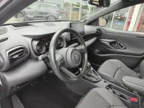 Toyota Yaris (2022) thumbnail 8