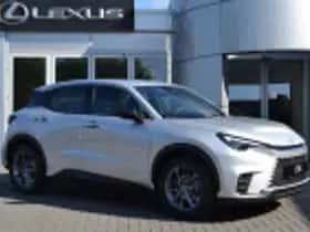 Lexus LBX (2025) thumbnail 38