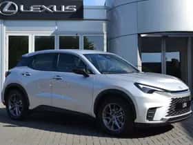 Lexus LBX (2025) thumbnail 7